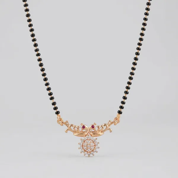 Rose_Gold_Pendant_Mangalsutra_Necklace_With_Black_Beads