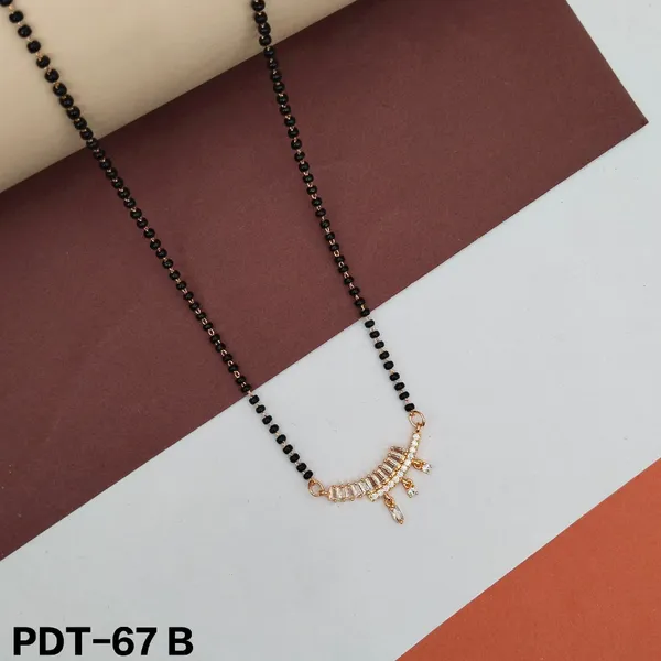 Black_Beaded_Mangalsutra_Necklace_With_Gold_Tone_Pendant