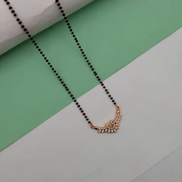 Rose_Gold_Mangalsutra_Necklace_With_Black_Beads