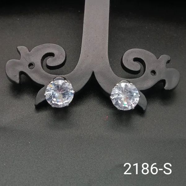 Gold_Plated_Cubic_Zirconia_Round_Solitaire_Stud_Earrings_For_Women