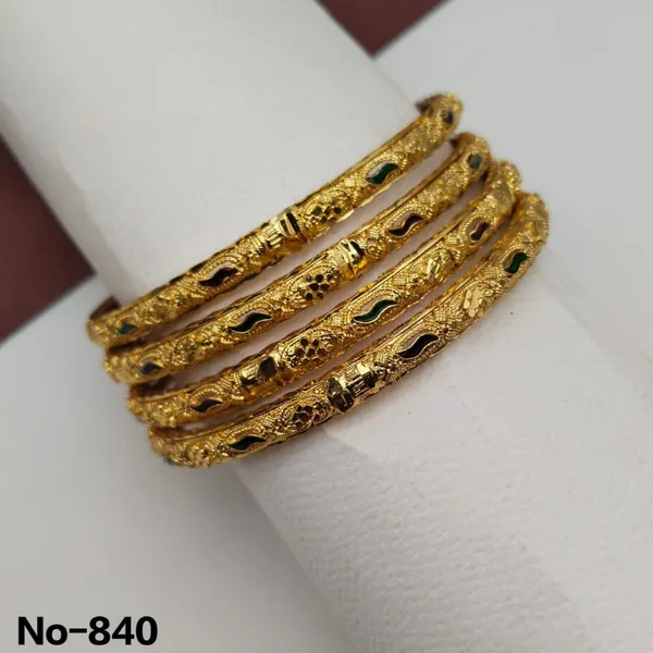 Golden_Bangles_With_Green_Stone_Accents_Traditional_Set_Of_4