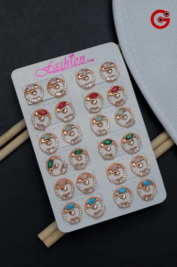 Crystal_Peacock_Design_Stud_Earrings_Fashion_Set