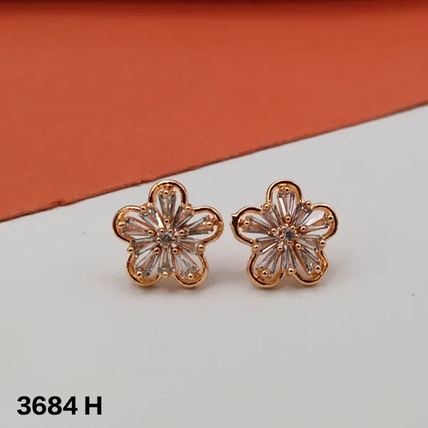 Rose_Gold_Flower_Stud_Earrings_With_Crystal_Petals