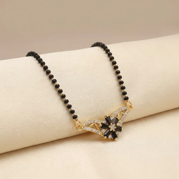Floral_Crystal_Pendant_Mangalsutra_With_Black_Beaded_Chain