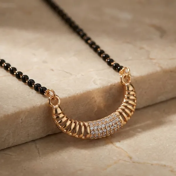Black_And_Gold_Beaded_Chain_Necklace