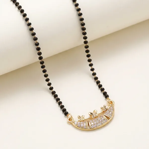 Black_Beaded_Mangalsutra_Necklace_With_Gold_Tone_Pendant
