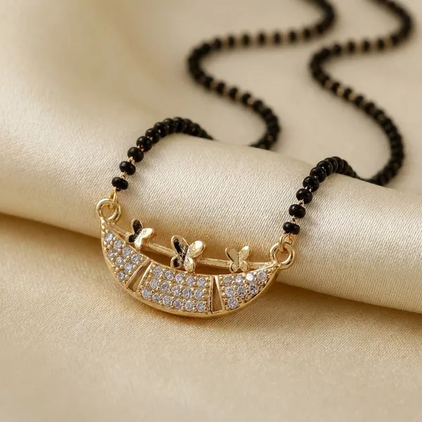 Black_Beaded_Mangalsutra_Necklace_With_Gold_Tone_Pendant