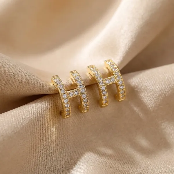 Gold_Plated_Cubic_Zirconia_H_Shape_Stud_Earrings_And_Ring_Set