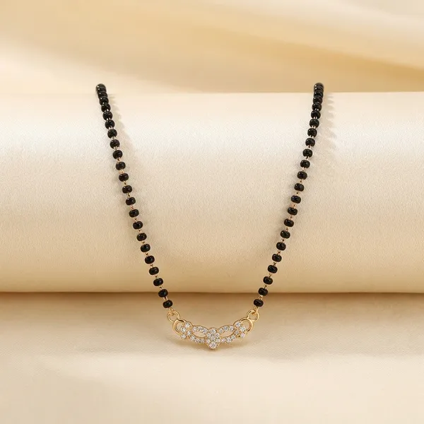 Gold_Tone_Pendant_Mangalsutra_Chain_Necklace_Elegant_Design