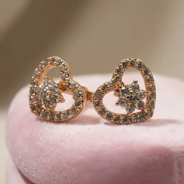 Gold_Tone_Heart_Stud_Earrings_With_Crystal_Accents