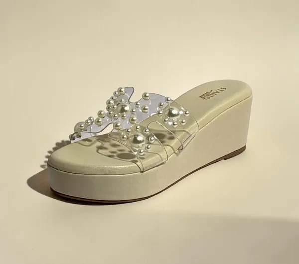 Embellished_Clear_Strap_Platform_Slide_Sandals_For_Women