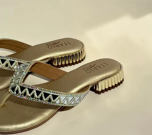 Embellished_Gold_Flat_Sandals_For_Women