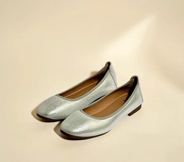 Silver_Glitter_Ballet_Flats_For_Women