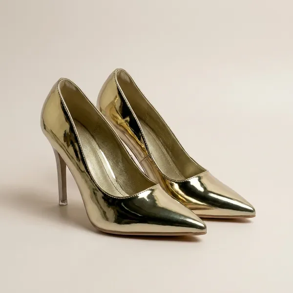 Metallic_Gold_Pointed_Stiletto_Heels_For_Women
