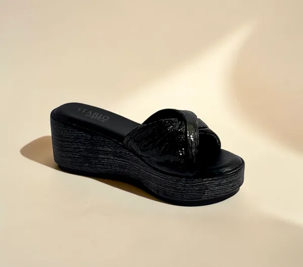 Stylish_Black_Platform_Slide_Sandals_With_Criss-Cross_Straps