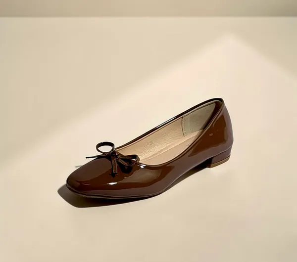 Women'S_Patent_Leather_Ballet_Flats_With_Bow_Detail_-_Brown
