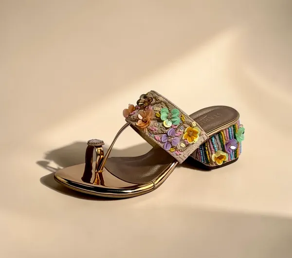 Embellished_Floral_Block_Heel_Sandals