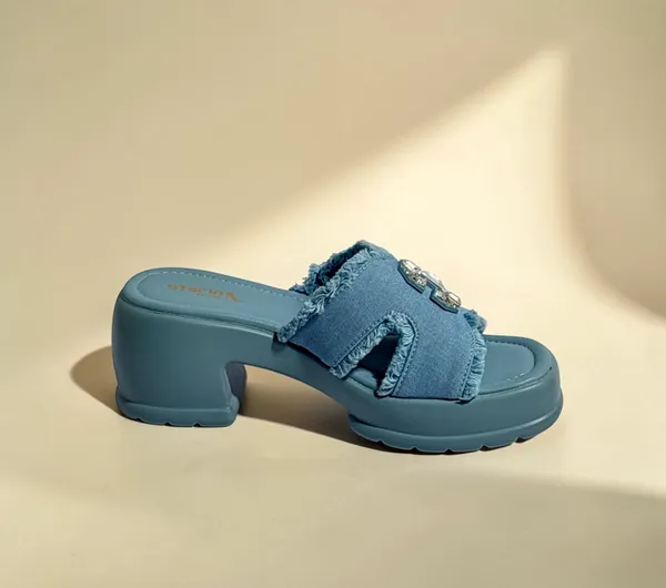 Blue_Denim_Platform_Slide_Sandals_With_Embellished_Detail