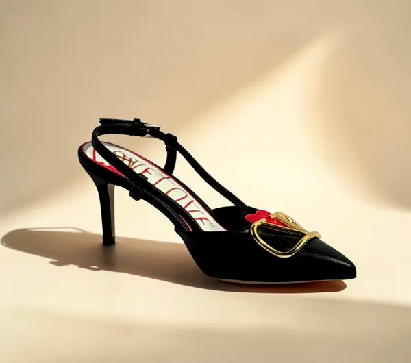 Multicolor_Pointed_Slingback_Heels_With_Gold_Buckle_Detail