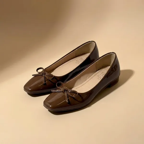 Women'S_Patent_Leather_Ballet_Flats_With_Bow_Detail_-_Brown
