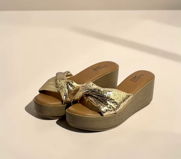 Marlo_Women'S_Gold_Metallic_Twisted_Strap_Platform_Wedge_Sandals