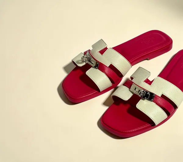 Women's_Red_And_White_H-Strap_Slide_Sandals_With_Metal_Hardware
