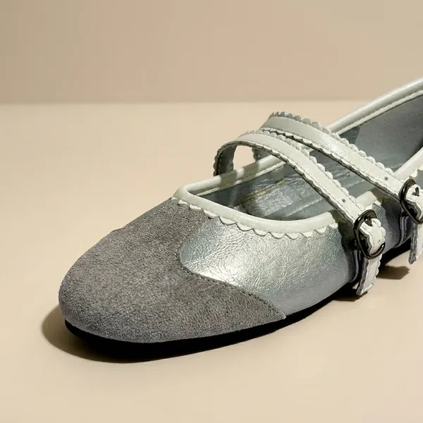 Silver_Sparkle_Mary_Jane_Shoes_With_Dual_Strap_For_Girls