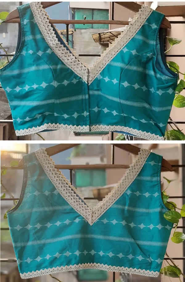 Turquoise_Printed_Saree_Blouse_With_White_Lace_Trim