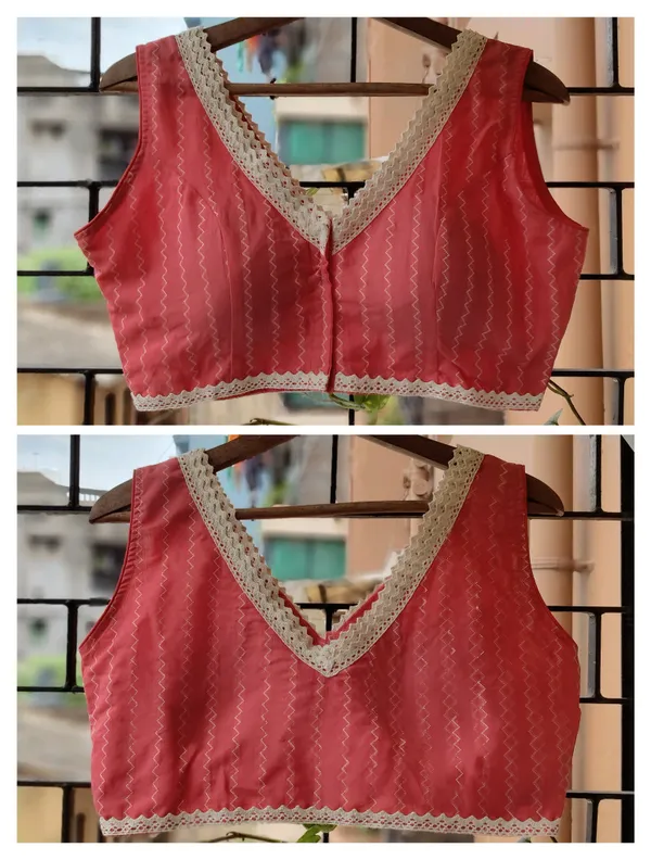 Red_Sleeveless_Saree_Blouse_With_Lace_Border