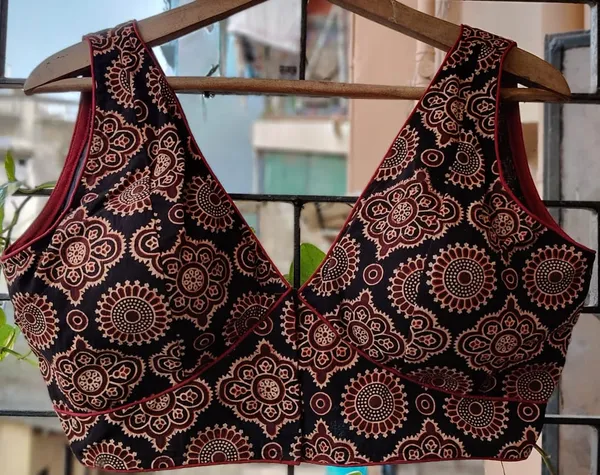 Multicolor_Printed_Non_Wired_Cotton_Blouse