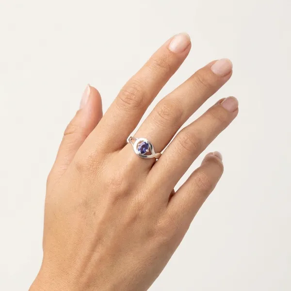 Silver_Premium_Ring_For_Women