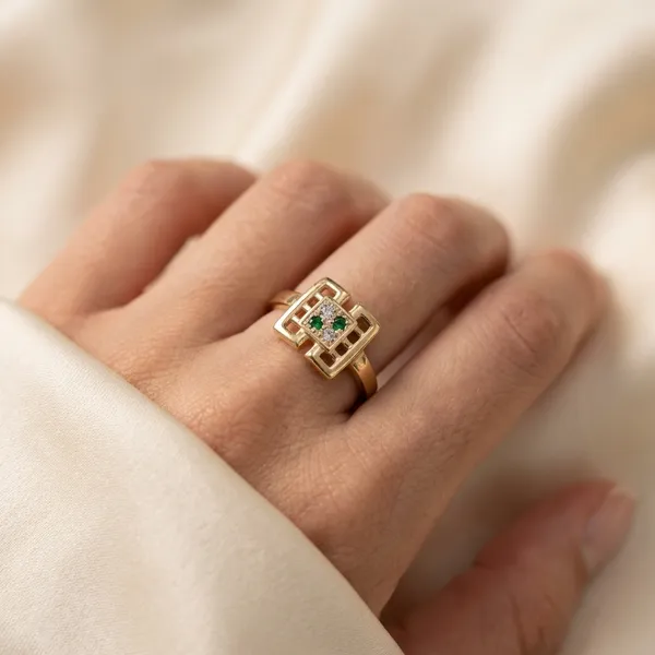Silver_Premium_Ring_For_Women