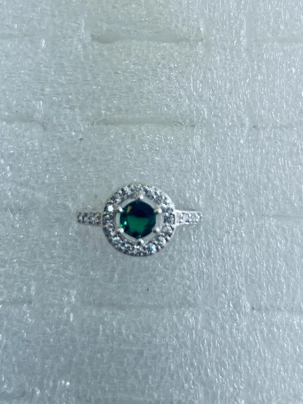 Silver_Premium_Ring_For_Women