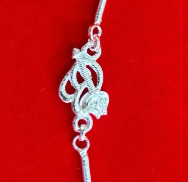 Silver_Premium_Bracelet_For_Women