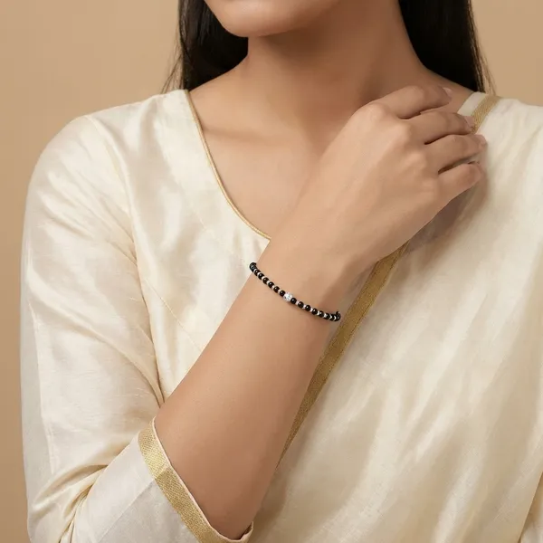 Silver_Premium_Bracelet_For_Women