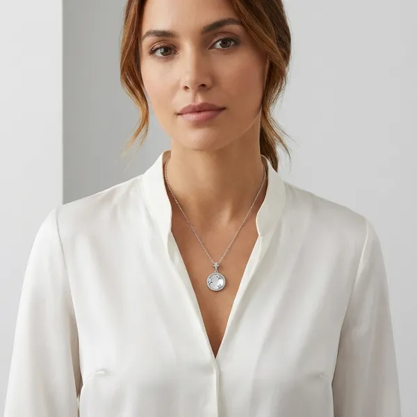 Silver_Premium_Pendant_Necklace_For_Women