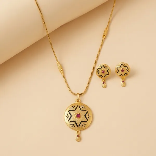 Gold_Classic_Star_Pattern_Gold_Pendant_Necklace_Set_For_Women