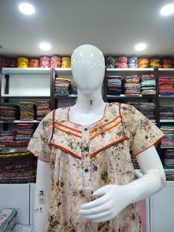 Light_Methi_Polyester_Cotton_Nighty_For_Women