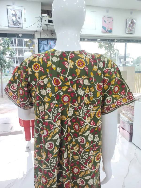 Green_Pure_Cotton_Nighty_For_Women