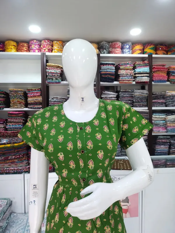 Chutney_Green_Pure_Cotton_Nighty_For_Women