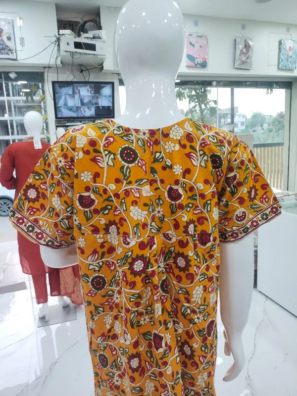 Yellow_Pure_Cotton_Nighty_For_Women