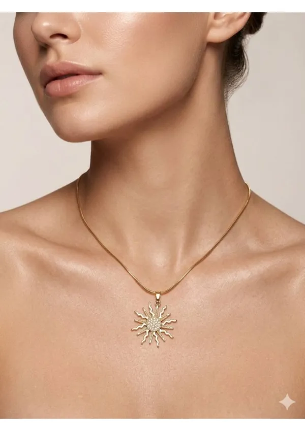 Golden_Sun_Pendant_Necklace_With_Textured_Design