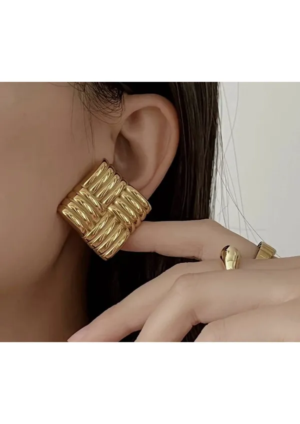 Gold-Plated_Woven_Square_Stud_Earrings_β_1_Pair