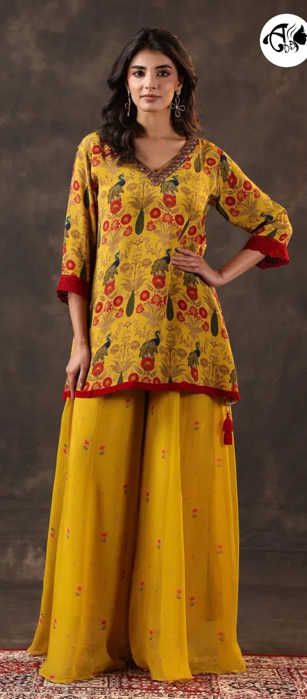 Multicolor_Abstract_Print_Kurta_With_Plazzo_Set
