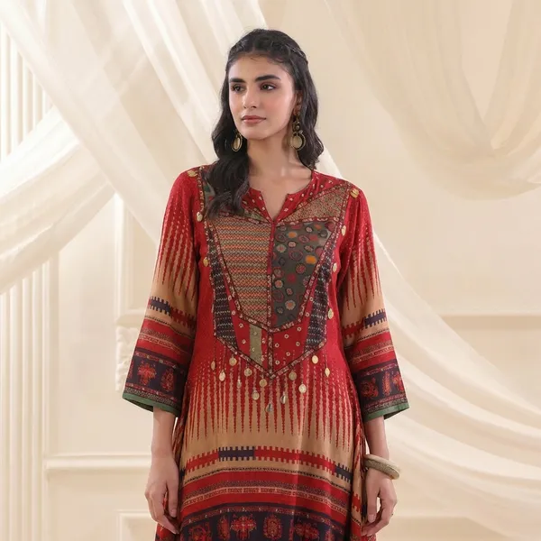 Multicolor_Ethnic_Print_Designer_Kurta_Set