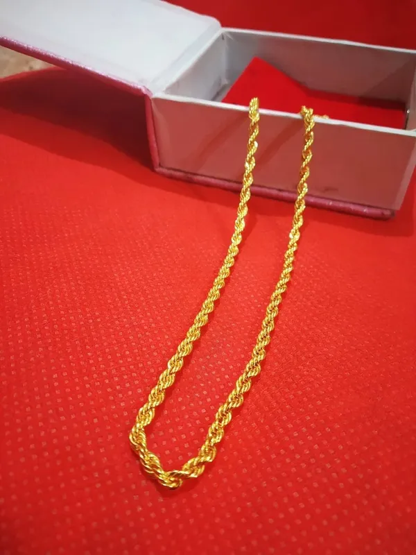 Classic_Gold_Plated_Chain_for_Women