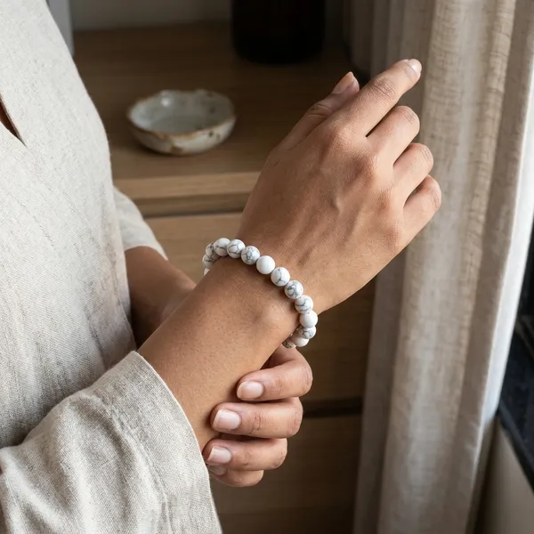 Natural_Howlite_Healing_Crystal_Bracelet