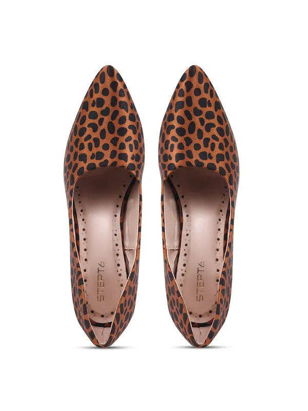 Brown_And_Black_Fox_Leather_Heel_For_Women