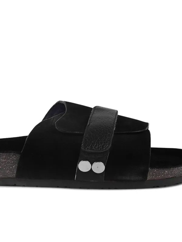 Black_Suede_Flats_For_Women