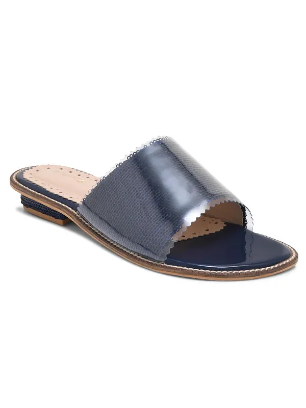 Blue_Fox_Leather_Flat_For_Women